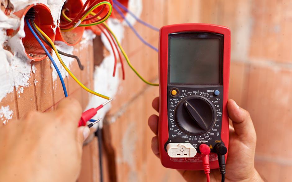 recherche électricien Paris 13